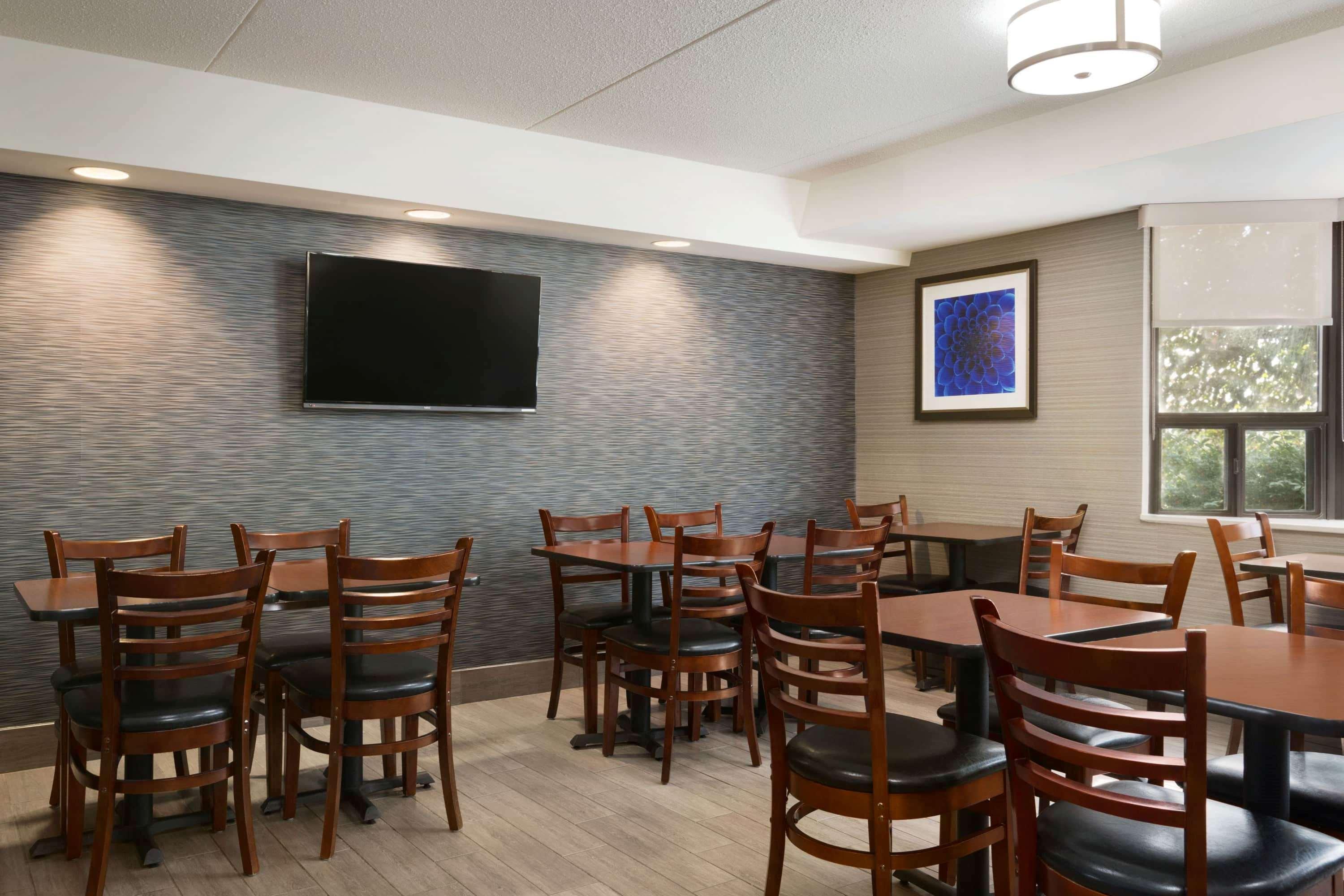 Travelodge By Wyndham Toronto East Exterior foto